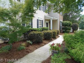 1111 Hampton Park Dr, High Point, NC 27265 photo 2