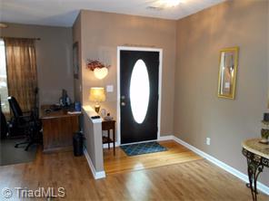 1111 Hampton Park Dr, High Point, NC 27265 photo 3