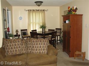 146 E 3rd St, Denton, NC 27239 photo 4