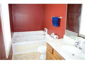 133 Windsor Cir, Bermuda Run, NC 27006 photo 12