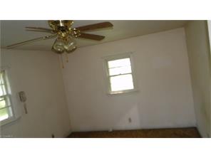 1271 Pinnacle Hotel Rd, Pinnacle, NC 27043 photo 11