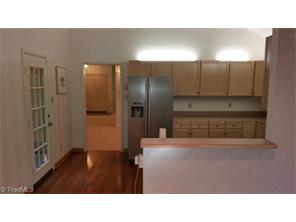 2510 Midview Dr, High Point, NC 27265 photo 9
