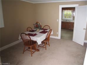 1015 Freedom Ln, Pinnacle, NC 27043 photo 4