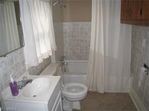 1015 Freedom Ln, Pinnacle, NC 27043 photo 7