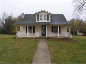 5434 Meadowbrook Dr, Trinity, NC 27370 photo 2