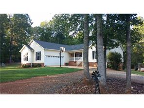 1645 Ross Wood Rd, Trinity, NC 27370 photo 1