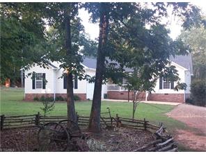 1645 Ross Wood Rd, Trinity, NC 27370 photo 2