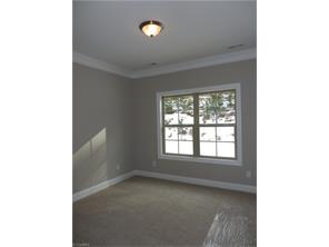 221 Pilot Bluff Dr, King, NC 27021 photo 10