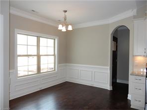 221 Pilot Bluff Dr, King, NC 27021 photo 4