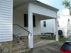 624 Springfield Rd E, High Point, NC 27263 photo 3