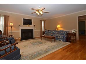 120 Old Spring Ct, Clemmons, NC 27012 photo 3