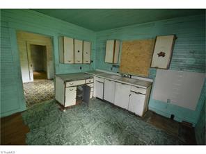 449 Crestwick Rd, Ramseur, NC 27316 photo 7
