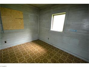 449 Crestwick Rd, Ramseur, NC 27316 photo 9