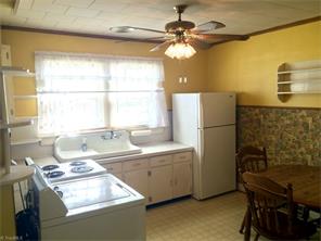 908 Unity St, Thomasville, NC 27360 photo 3