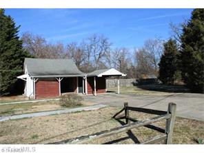 908 Unity St, Thomasville, NC 27360 photo 12