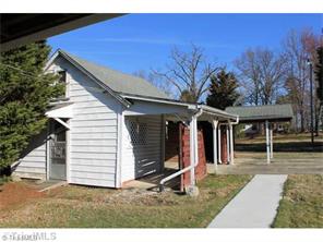 908 Unity St, Thomasville, NC 27360 photo 13