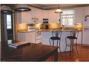 192 Tom Hunter Rd, Pilot Mountain, NC 27041 photo 4