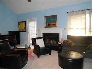 1721 Ternberry Rd, High Point, NC 27262 photo 4