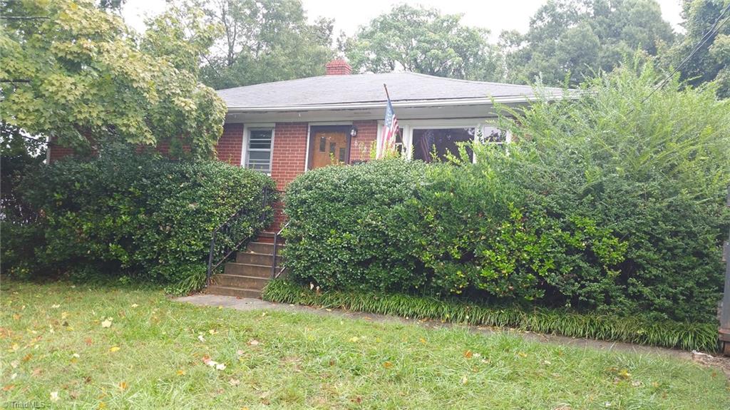 608 Clover Dr, High Point, NC 27262 photo 1