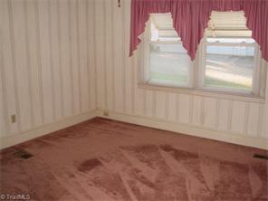 2811 Denton Rd, Denton, NC 27239 photo 11