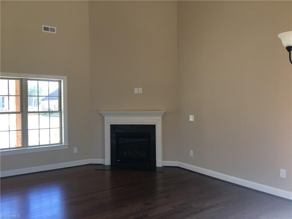 105 Shining Way, Trinity, NC 27370 photo 4