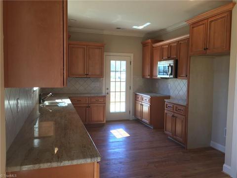 107 Shining Way, Trinity, NC 27370 photo 9