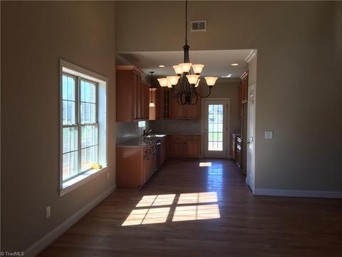 107 Shining Way, Trinity, NC 27370 photo 6