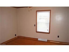 131 Turner Rd, Mayodan, NC 27027 photo 5