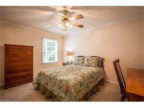 1206 Suncrest Dr, High Point, NC 27265 photo 26