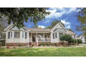 1206 Suncrest Dr, High Point, NC 27265 photo 1