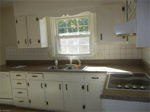 2602 Ingram Rd, High Point, NC 27263 photo 5