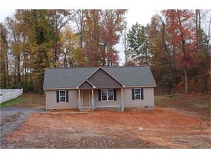 475 Saddlebred Loop, Stokesdale, NC 27357 photo 1