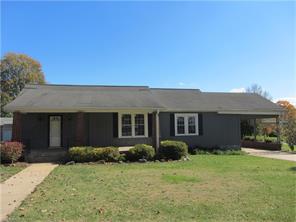 411 N 3rd Ave, Mayodan, NC 27027 photo 2