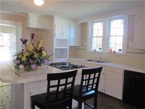 411 N 3rd Ave, Mayodan, NC 27027 photo 7