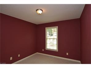 4004 Grind Stone Ct, High Point, NC 27265 photo 13
