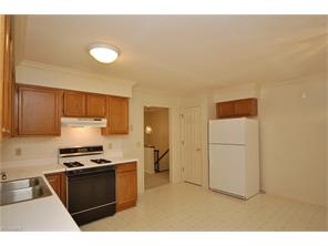4004 Grind Stone Ct, High Point, NC 27265 photo 7