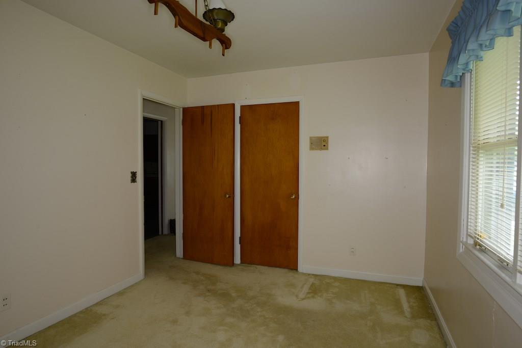 710 Summit Rd, High Point, NC 27265 photo 25