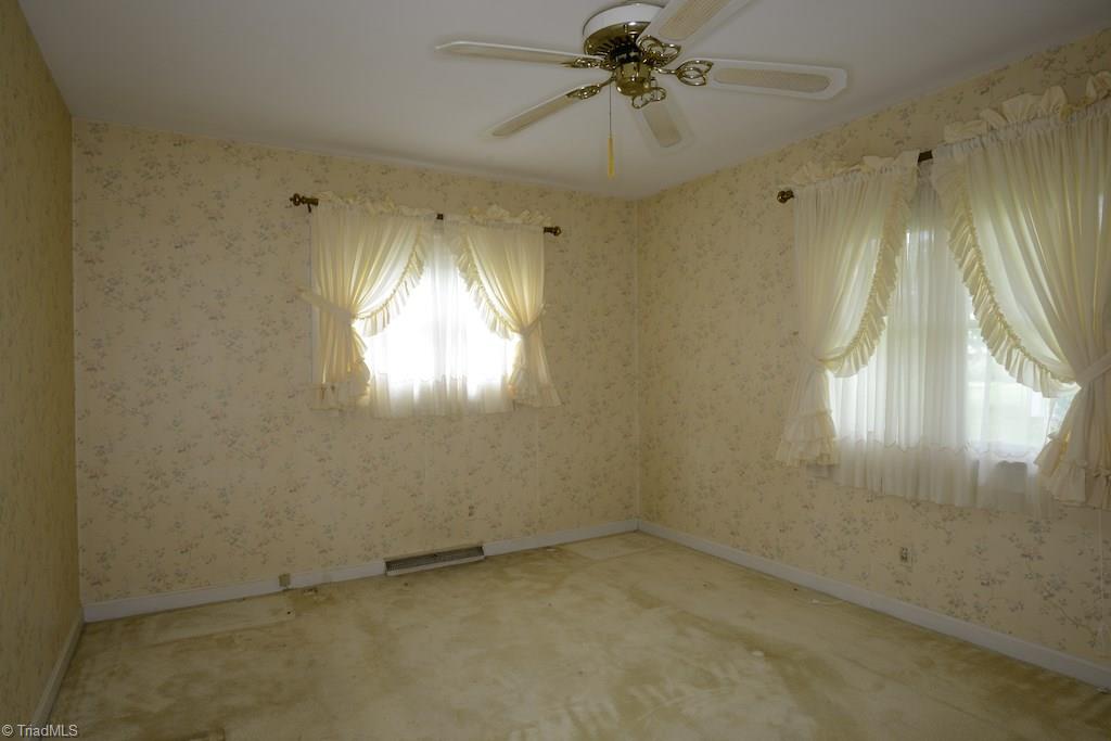 710 Summit Rd, High Point, NC 27265 photo 16
