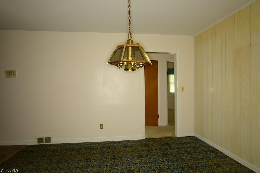 710 Summit Rd, High Point, NC 27265 photo 11