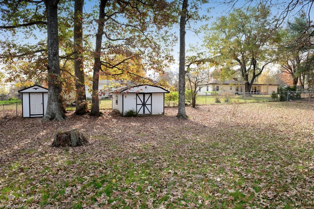 710 Summit Rd, High Point, NC 27265 photo 4
