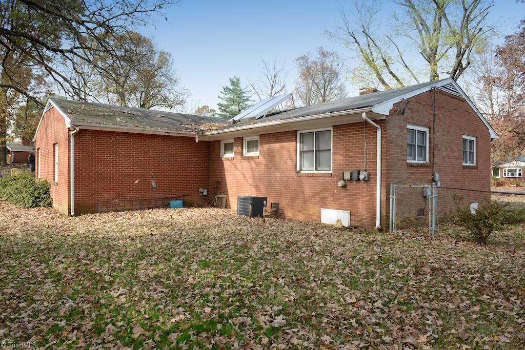 710 Summit Rd, High Point, NC 27265 photo 5