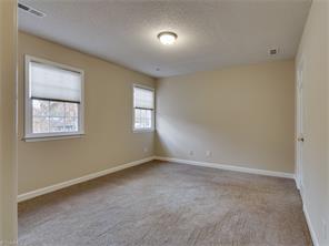 2226 Cambridge Dr, High Point, NC 27265 photo 25