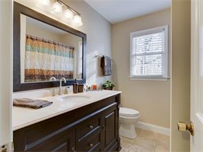 2226 Cambridge Dr, High Point, NC 27265 photo 10
