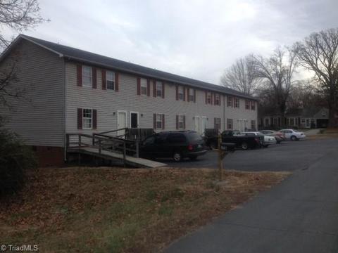 369 Daniel St, Denton, NC 27239 photo 1