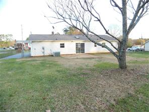 206 Hillcrest Dr, King, NC 27021 photo 12