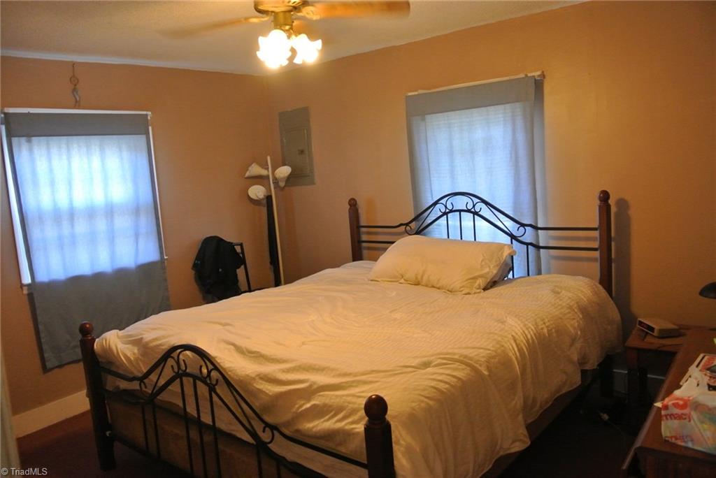 1066 Blackburn Rd, Pinnacle, NC 27043 photo 13