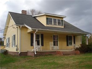 276 Easter Cir, Lexington, NC 27295 photo 1