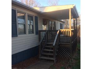 898 Sam Scott Rd, Pinnacle, NC 27043 photo 1