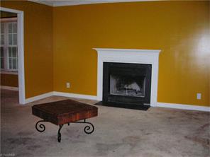4302 Kirkstone Dr, High Point, NC 27265 photo 2