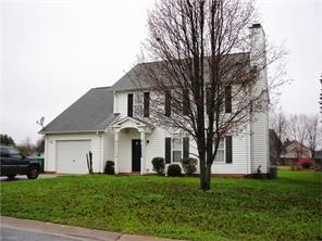 4302 Kirkstone Dr, High Point, NC 27265 photo 1